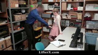 Polisi Fucks Mencuri Remaja