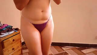 Malupit, baguhan, pinutukan sa akin at sucks aking ari kapag dumating ako ng bahay mula sa pag-aaral sa lahat ng araw