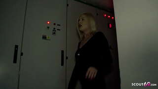 B. Kabataan pagbugso ng aking titi salamat sa isang Party - Baguhang aleman